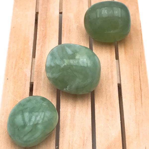 PIETRA NATURALE GIADA BURMA BURATTATA TUMBLED CRISTALLOTERAPIA