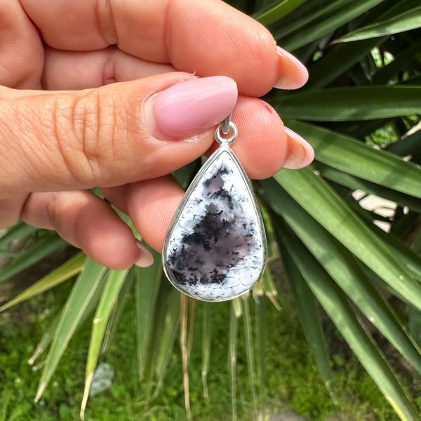 CIONDOLO MINIMAL GOCCIA PIETRA NATURALE AGATA DENDRITICA ARGENTO 925