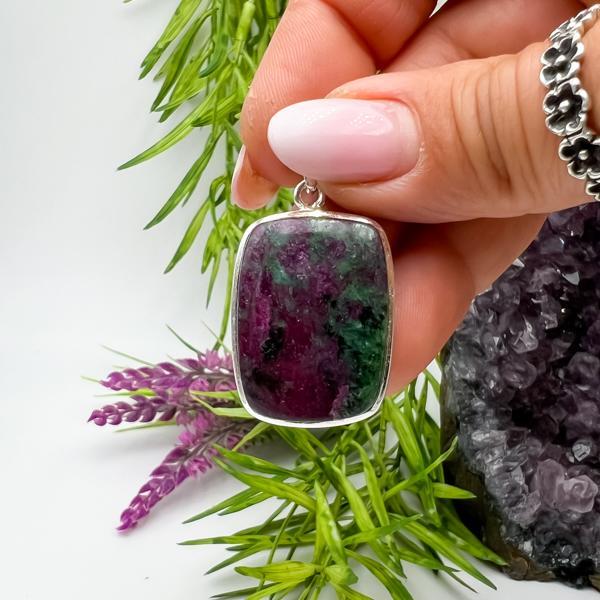 CIONDOLO PENDENTE MINIMAL PIETRA RETTANGOLARE CABOCHON ZOISITE ARGENTO 925