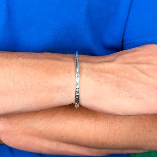 BRACCIALE TRIBAL TUBOLARE INCISO PUNTINATO LISCA PESCE REGOLABILE UNISEX ARGENTO 925  