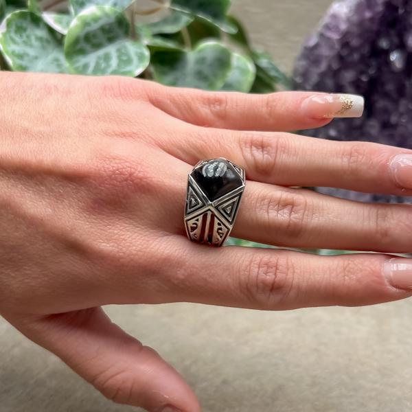 ANELLO CHEVALIER GEOMETRICO ETNICO ARTIGIANALE PIETRA NATURALE OSSIDIANA ARGENTO 925 