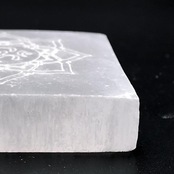 PIATTINO ARMONIZZATORE QUADRATO SIMBOLO OHM SELENITE NATURALE CRISTALLOTERAPIA 