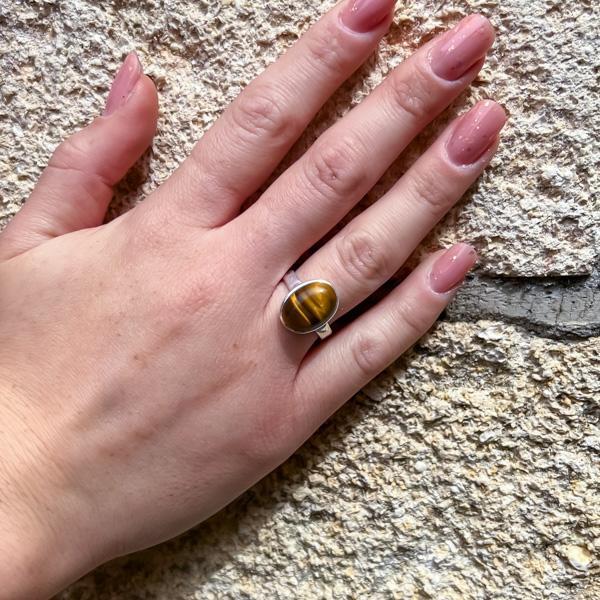 ANELLO DESIGN MINIMAL OVALE OCCHIO DI TIGRE REGOLABILE ARGENTO 925