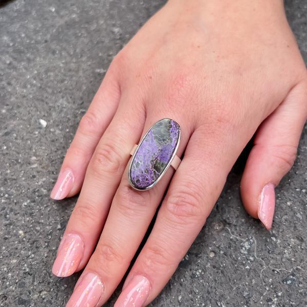 ANELLO OVALE REGOLABILE PIETRA NATURALE PURPURITE ARGENTO 925