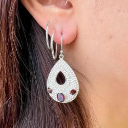 ORECCHINI PENDENTI ETNICO LUCIDO A GOCCIA PUNTINATA CON  GEMMA GOCCIA BRIOLETTE GRANATO  MONACHINA ARGENTO 925