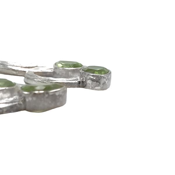 ORECCHINI PENDENTI ETNICO LUCIDO DI DESIGN CON  GEMMA GOCCIA BRIOLETTE PERIDOTO MONACHINA ARGENTO 925