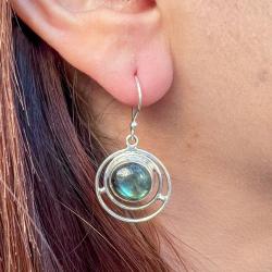 ORECCHINI PENDENTI ETNICO TONDO CORNICE A FILO  CABOCHON LABRADORITE  MONACHINA ARGENTO 925
