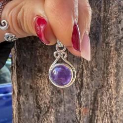 PENDENTE MINIMAL PIETRA ROTONDA AMETISTA PIETRA NATURALE ARGENTO 925