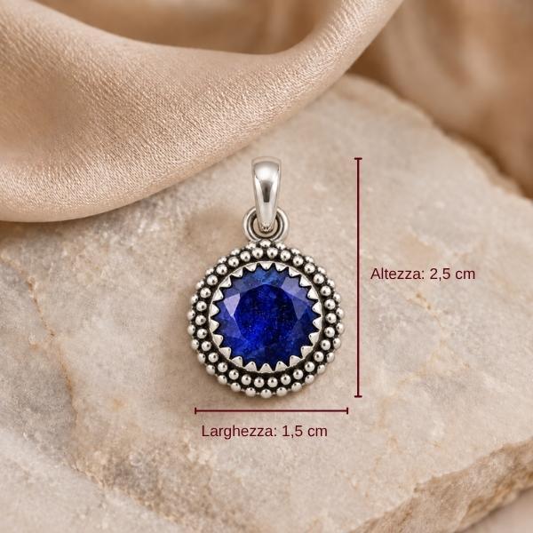 PENDENTE CORNICE PUNTINATA TONDO CON PIETRA BRIOLETTE LAPISLAZZULI E ARGENTO 925