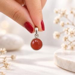 PENDENTE MINIMAL TONDO PIETRA CABOCHON CORNIOLA E ARGENTO 925