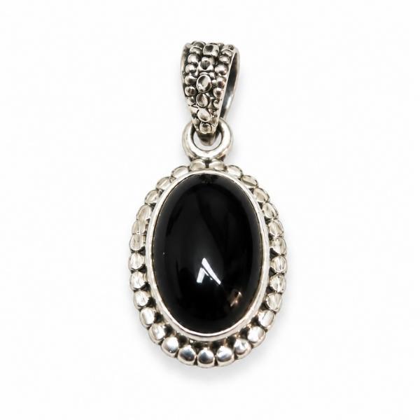 PENDENTE OVALE CORNICE PUNTINATA CON PIETRA CABOCHON OSSIDIANA NERA  E ARGENTO 925