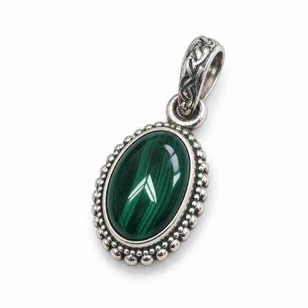 PENDENTE OVALE CORNICE PUNTINATA CON PIETRA CABOCHON MALACHITE  E ARGENTO 925