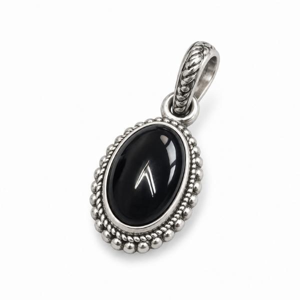 PENDENTE OVALE CORNICE PUNTINATA CON PIETRA CABOCHON TORMALINA  NERA  E ARGENTO 925