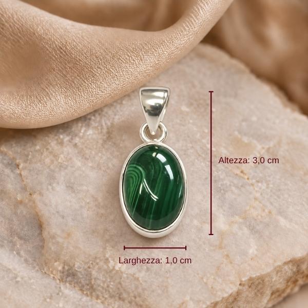 PENDENTE OVALE MINIMAL CON PIETRA CABOCHON MALACHITE  E ARGENTO 925
