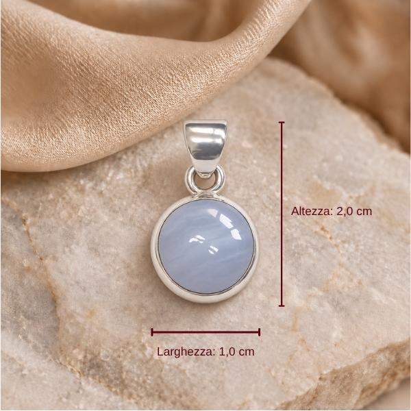 PENDENTE TONDO  MINIMAL CON PIETRA CABOCHON CALCEDONIO  E ARGENTO 925