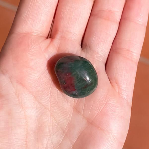 PIETRA NATURALE ELIOTROPIO O DIASPRO SANGUIGNO BURATTATA TUMBLED CRISTALLOTERAPIA 