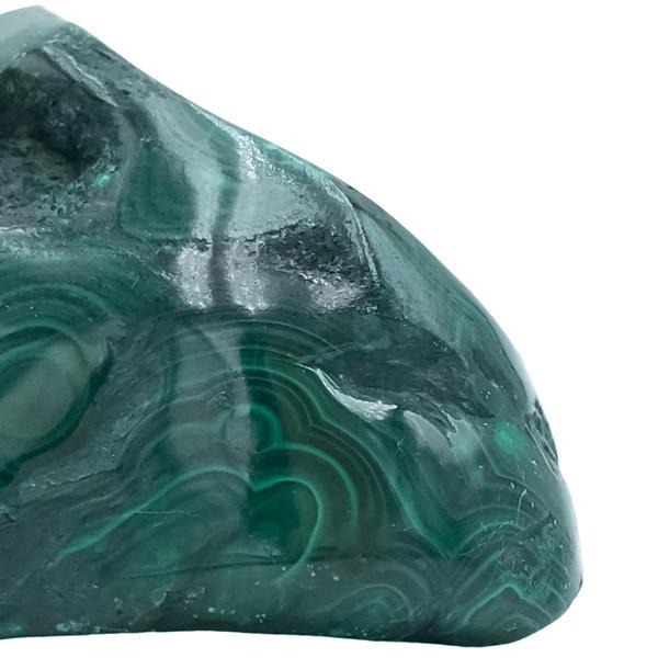 PIETRA MALACHITE  PROPRIETÀ, SIGNIFICATO E USI IN CRISTALLOTERAPIA