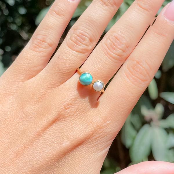 ANELLO MINIMAL REGOLABILE  DORATO TURCHESE E PERLA DI FIUME ARGENTO 925  