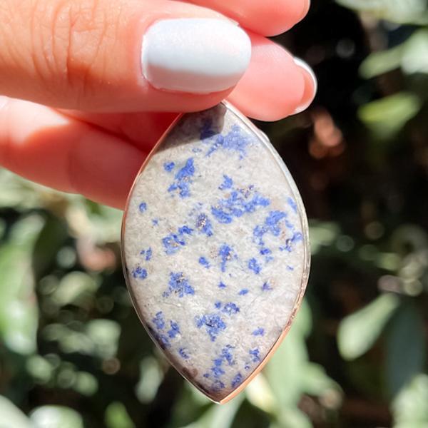 CIONDOLO MINIMAL PENDENTE ELLITTICO SODALITE ARGENTO 925 
