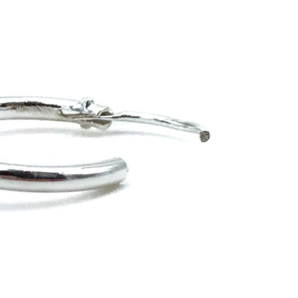 MONO ORECCHINO CERCHIO OTTO SFERE ARGENTO 925