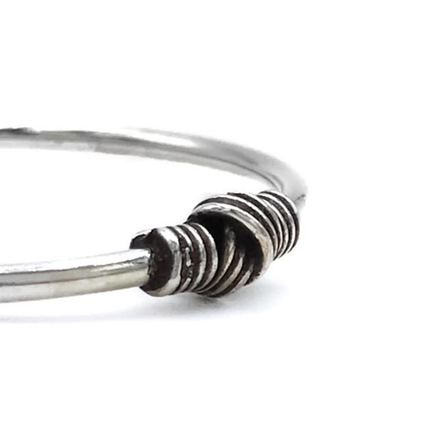 MONO ORECCHINO ETNICO CERCHIO BOMBATO MODANATURA NODO CENTRALE UNISEX ARGENTO 925
