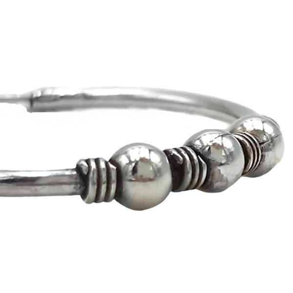 MONO ORECCHINO CERCHIO BOMBATO SPIRALI SFERE CENTRALI CHIUSURA SCOMPARSA UNISEX ARGENTO 925